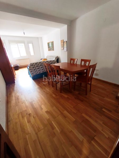 Foto a39ff2ee-6789-4d7c-ba1b-cf56ba40e5f0. Pis amb calefacció aparcament a Sahagún