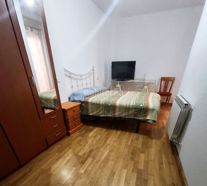 Foto b31249eb-ae73-4622-80b7-6863ba34d4a8. Pis amb calefacció aparcament a Sahagún