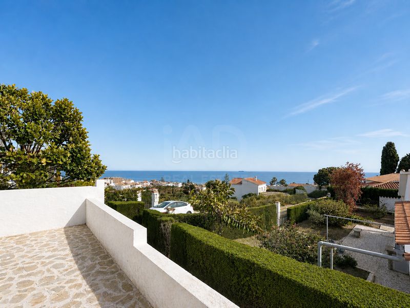 Foto 613621b6-c623-49e7-8564-58fa8daf87ad. Casa amb calefacció aparcament piscina a Benajarafe