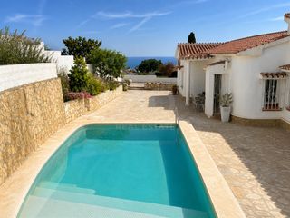 Haus in Ur sirena la (benajarafe)
