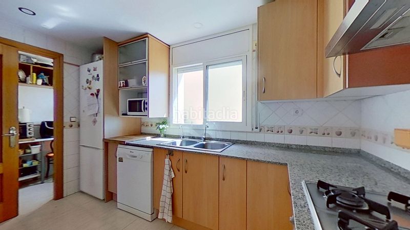 Foto 44204543-4d2e-4516-8879-809874cb5267. Casa aparellada amb calefacció aparcament a Roda de Barà