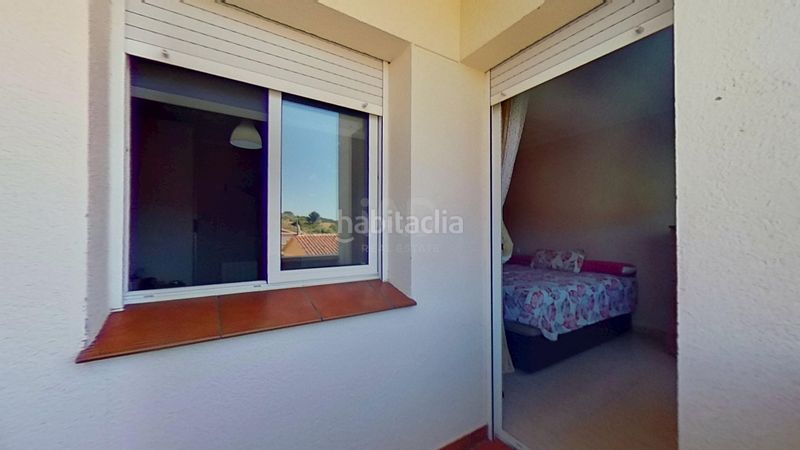 Foto b0a66333-8e9b-4720-82b8-ba709e649572. Casa aparellada amb calefacció aparcament a Roda de Barà