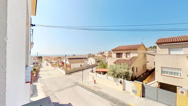 Foto b9e45237-0200-442f-85d0-faf4a82a43cb. Casa aparellada amb calefacció aparcament a Roda de Barà