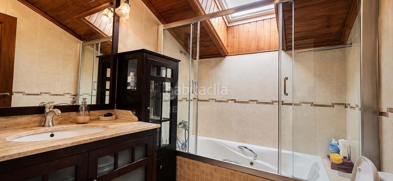 Foto d5cc42a0-fa84-4a4b-a3ab-b4fb8bef27fc. Casa amb calefacció aparcament piscina a Ajo Bareyo