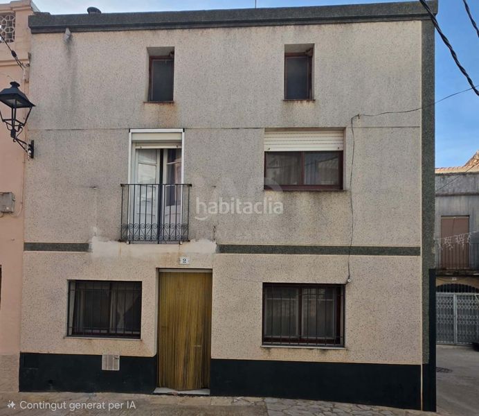 Foto 36cf428e-230b-4c67-b486-4a8196b3d33b. Masia amb aparcament a Freginals