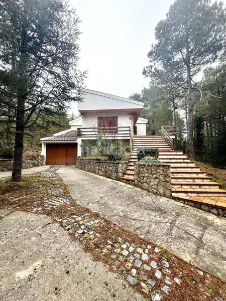 Foto a93c1142-6250-42e5-a8f6-4fa55885b448. Chalet en Roquetes