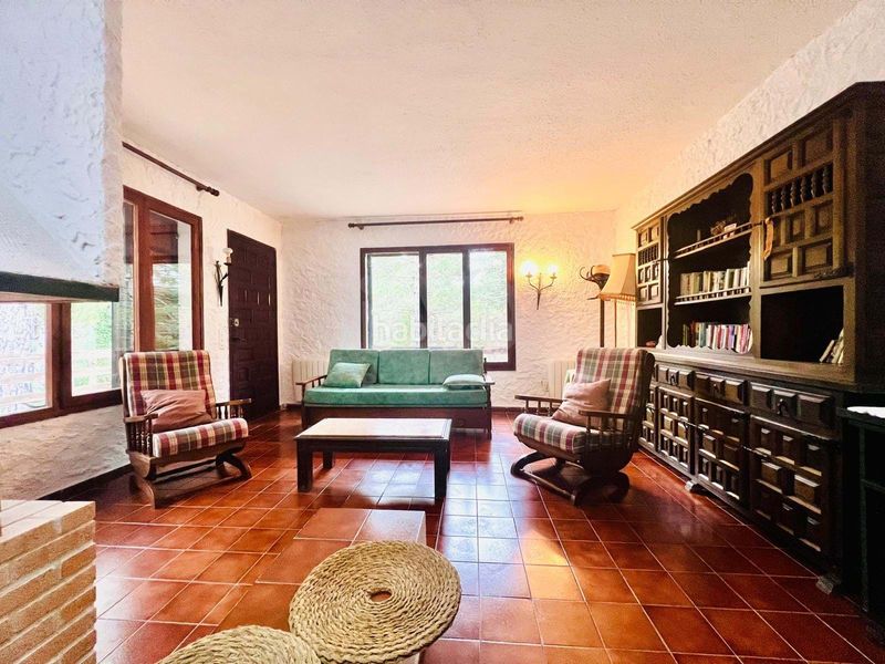 Foto affcb81e-b50a-4561-9b04-8b2bc6c155d1. Chalet en Roquetes
