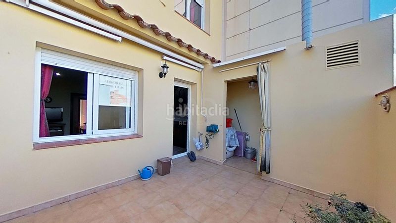 Foto 1a3661d5-b4a9-437d-8ff7-a044a0429622. Casa amb calefacció aparcament a Santa Maria-l´Eixample-Sud Sumella Cubelles