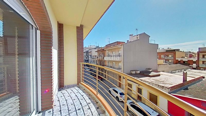 Foto 8a9de7ae-6574-4d69-b87f-04f5ff17a193. Casa amb calefacció aparcament a Santa Maria-l´Eixample-Sud Sumella Cubelles