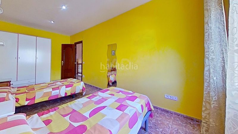 Foto b1360285-8a3f-495a-a04c-bb9d15a6dbdb. Casa amb calefacció aparcament a Santa Maria-l´Eixample-Sud Sumella Cubelles