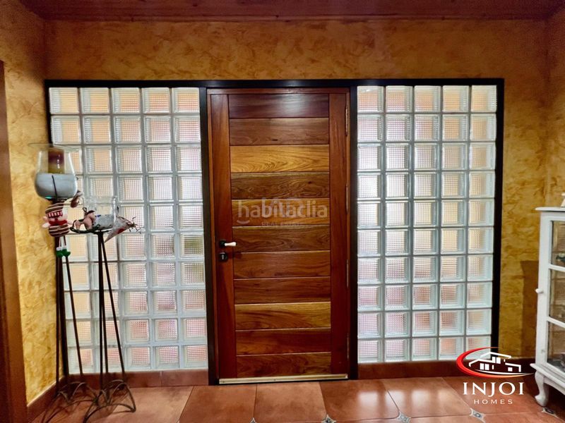 Foto e4b8bb42-25c1-44d7-ae40-3168ae88a758. Casa amb calefacció aparcament a Deltebre