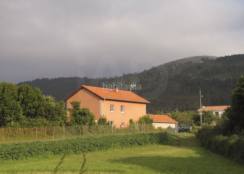 Foto 82594ae7-b78d-4e18-ab95-64930fa11848. Casa amb calefacció a Cudillero