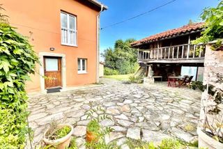 Haus in Cudillero