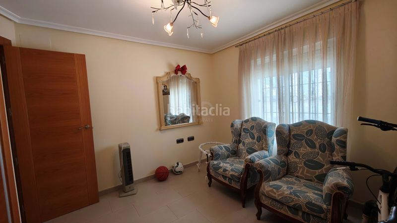 Foto cfdaa9e4-af11-420f-9fcc-f555f59ff54b. Casa amb calefacció piscina a Catral