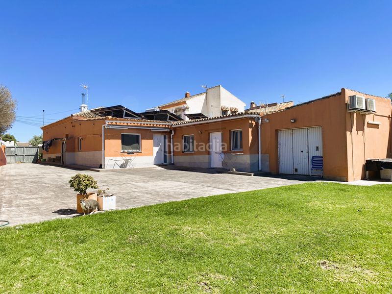 Foto 12ffdddc-dd0b-4d53-ab95-2e21461f580b. Xalet a calle eolo 2 a Núcleo urbano Chiclana de la Frontera