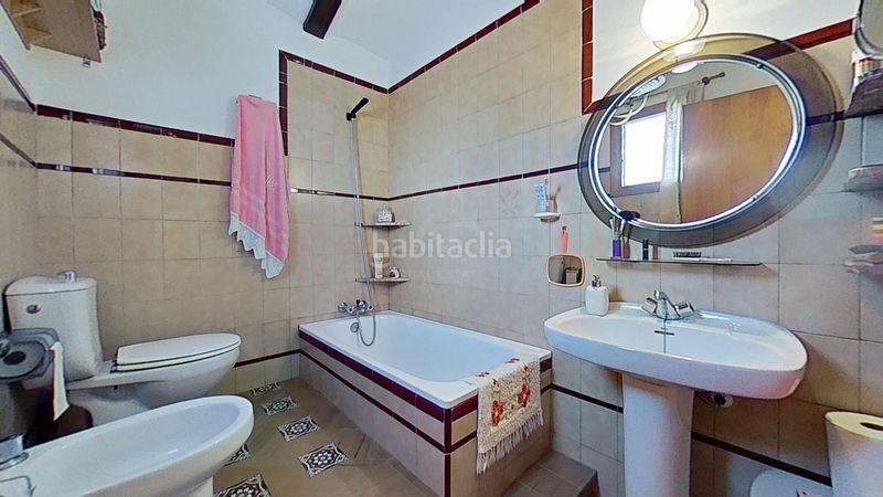 Foto a63e943d-19e0-4286-9ce1-ac630fe35138. Masia amb aparcament a Eslida