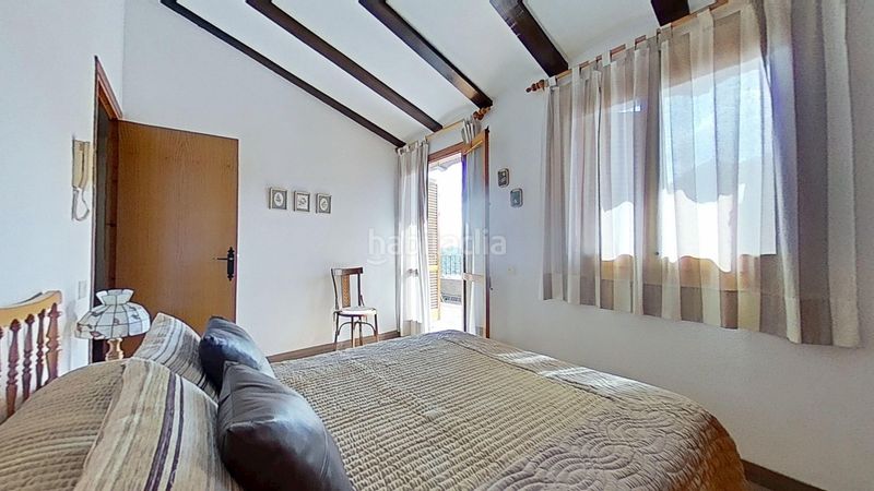 Foto f40f04b9-d900-48cc-ae25-0fae04c1592d. Masia amb aparcament a Eslida