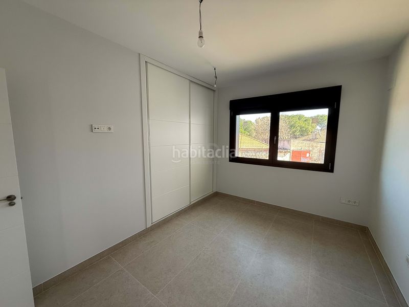 Foto 0d303179-b3d1-4278-bd06-a2b4af2f64fe. Casa amb calefacció aparcament piscina a Casa Amarilla Galapagar