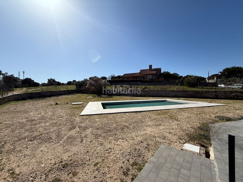 Foto 1aa13256-ab23-47ee-a50b-f4d3163b8ffc. Casa amb calefacció aparcament piscina a Casa Amarilla Galapagar
