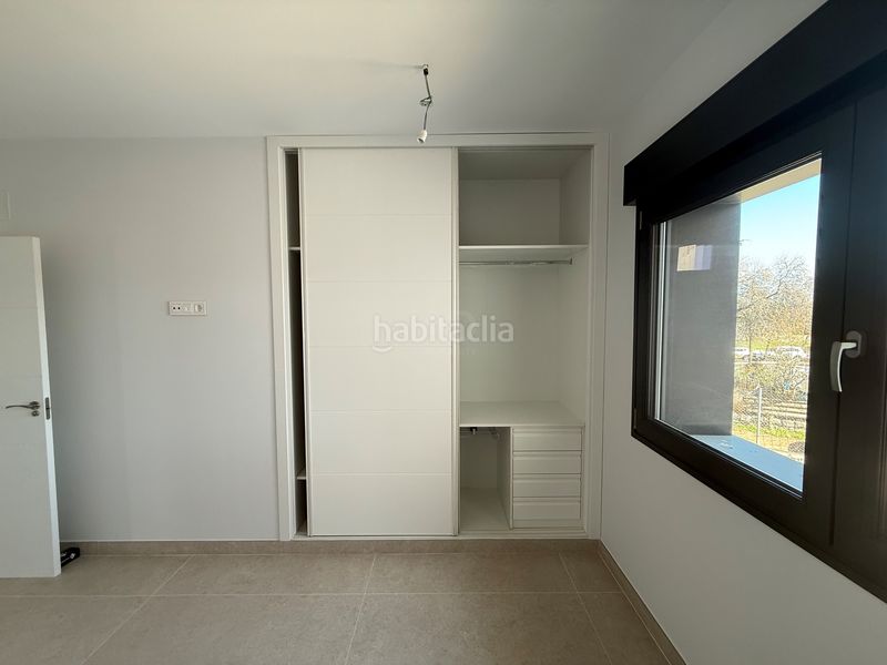 Foto f0f33030-4760-4abf-8e47-f682af1b8e18. Casa amb calefacció aparcament piscina a Casa Amarilla Galapagar