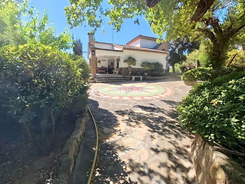 Foto 77a497b9-3ee8-4336-b0a9-cbb6f259d558. Casa amb calefacció aparcament piscina a Sentiu de Sió (La)