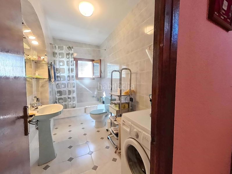 Foto a10f8210-ece6-4dc6-8502-96c370ec0fc7. Casa amb calefacció aparcament piscina a Sentiu de Sió (La)