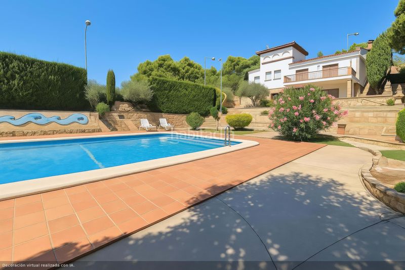 Foto f1883f2c-2905-46b4-b7b2-84ae47ed0140. Casa amb calefacció aparcament piscina a Sentiu de Sió (La)