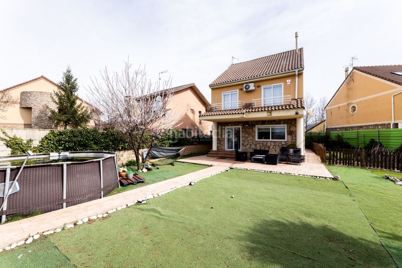 Foto 0a55e7e0-ba08-45b2-9076-d5aa493191e8. Casa amb aparcament piscina a Alpedrete