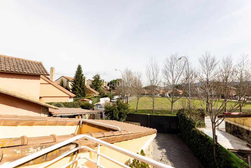 Foto d83ceeaf-0763-4e80-9a66-f28052849960. Casa amb aparcament piscina a Alpedrete