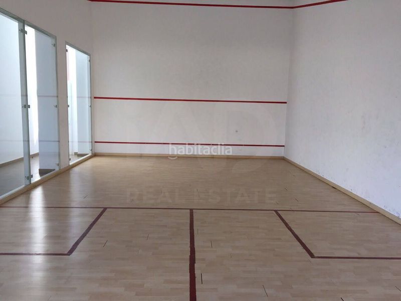 Foto 1b66b895-bef9-4731-9371-90918fd3da99. Pis amb calefacció aparcament piscina a Playa Muchavista Campello (el)