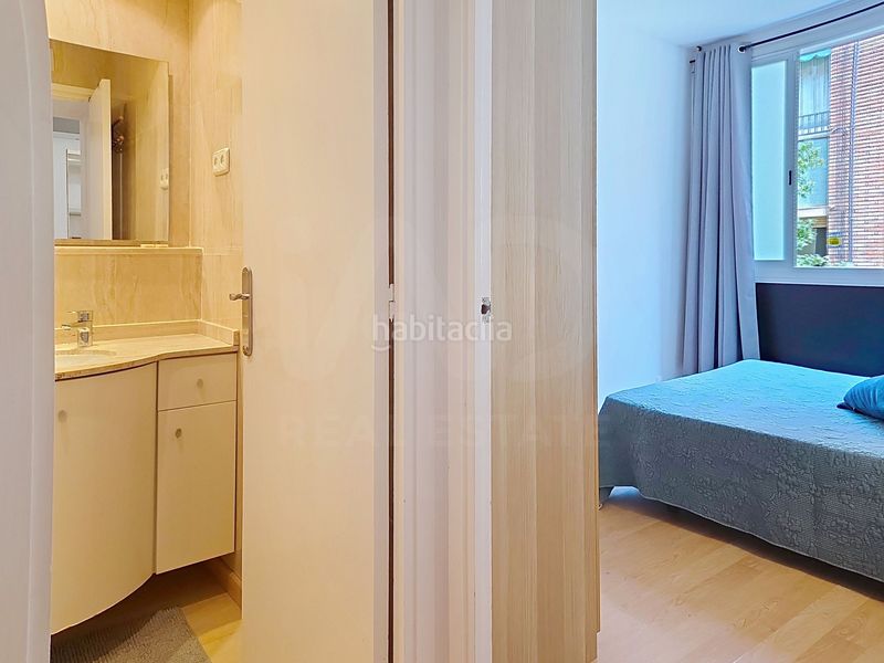 Foto b746ca1f-9136-4185-8b5f-a257616c9578. Etagenwohnung in carrer de sant salvador 131 in Vila de Gràcia Barcelona