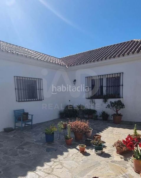 Foto 52d556d9-0f36-435d-82a0-e2e46dffc7cc. Chalet en El Cuartón - El Bujeo Tarifa