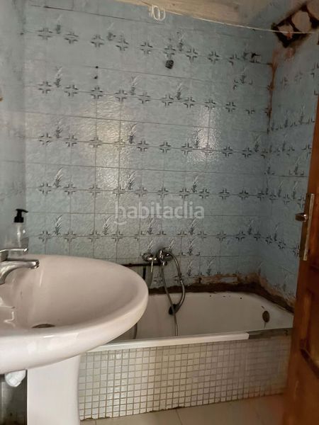 Foto f6e3c72b-16cb-4785-880e-59a7ef32e5ef. Masia a Cox