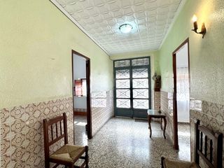 Masia a Énova (l´)