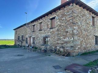House in Destriana