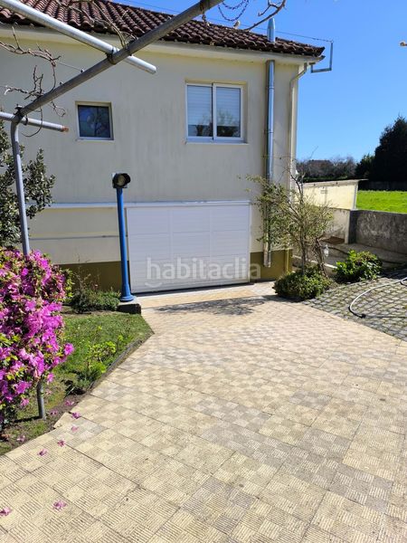 Foto a735a4fb-ecfe-42b2-bb4c-3bdf2faa145e. Casa amb calefacció a A Malata - Catabois - Ciudad Jardín Ferrol