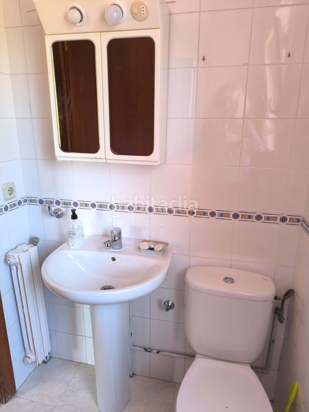 Foto c0ea0990-2acb-4fab-95e8-260d3908cb23. Casa amb calefacció a A Malata - Catabois - Ciudad Jardín Ferrol