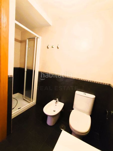 Foto b86a4a52-e3e3-4538-9de3-d3c4c75be990. Pis a calle los sitios 5 a Astorga