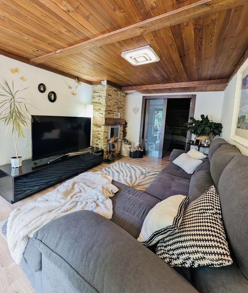 Foto 4f9a7f2a-4bb9-476f-b394-74887599223d. Casa aparellada amb calefacció piscina a Los Lagos Moralzarzal
