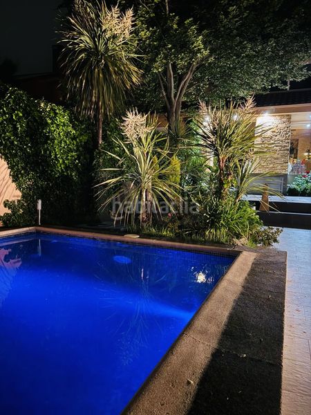 Foto fb193e6c-fc91-4a5c-9d0f-814b3273e6e4. Casa aparellada amb calefacció piscina a Los Lagos Moralzarzal