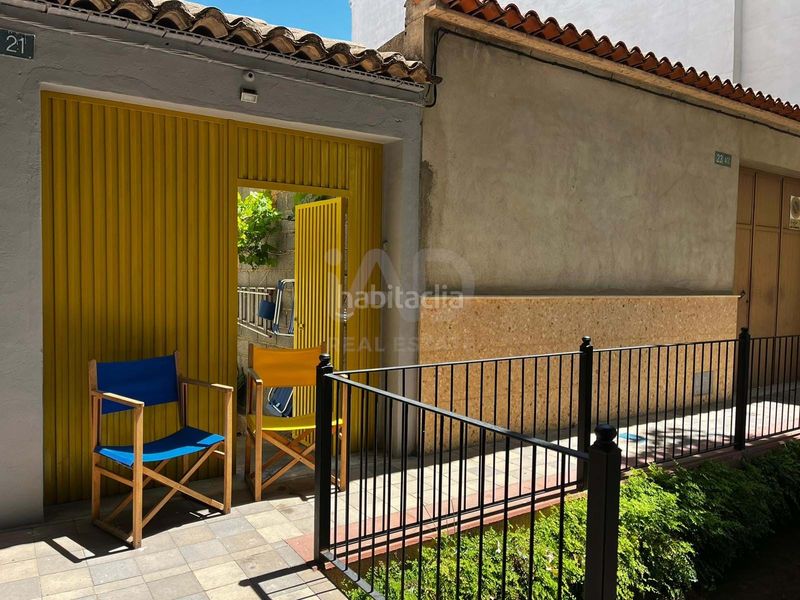 Foto aa1333d5-f58b-41f3-97d5-84f37642e54f. Masia amb calefacció piscina a Anna