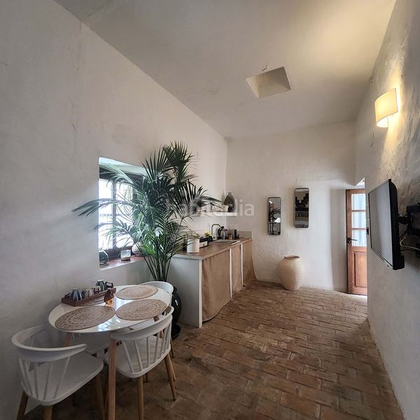 Foto ea569bfc-c070-4fd0-85d8-a32c69d709a3. Edificio en Vejer Vejer de la Frontera