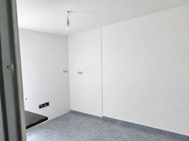 Foto c641e9dd-a89d-4b13-8291-51517d30c437. Casa en Entrevías Madrid