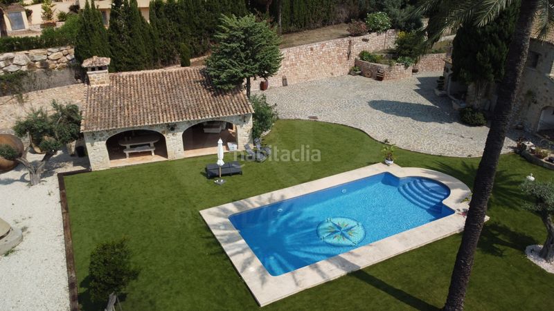 Foto f8872e83-62a7-4623-bd6b-b46d906f4cd5. Casa amb calefacció aparcament piscina a Benissa pueblo Benissa