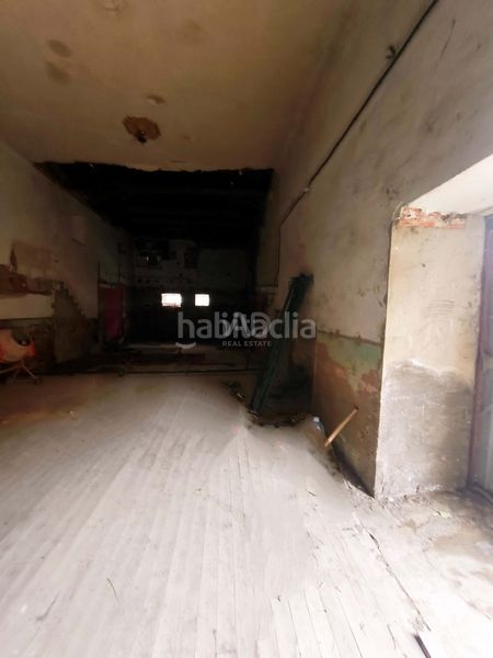 Foto f0f0316a-b209-4efa-8eff-4d55439094b5. Edificio in Mansilla de las Mulas
