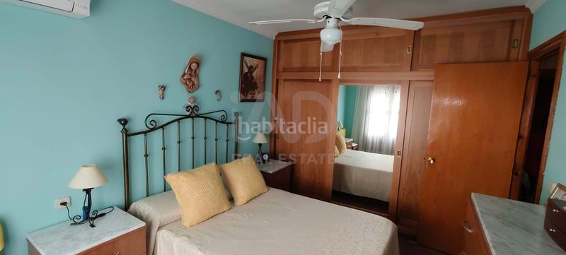 Foto f9696da6-3c96-4561-8513-ab34989f0d35. Casa aparellada amb calefacció a Écija