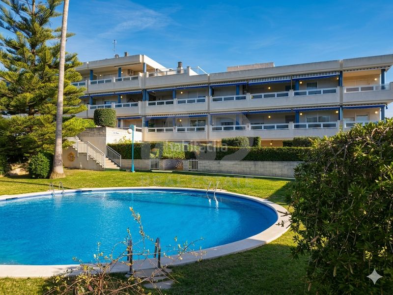 Foto 570edf04-022a-4bc3-9ee6-d0cf01e4808c. Pis amb aparcament piscina a La Mora Tarragona