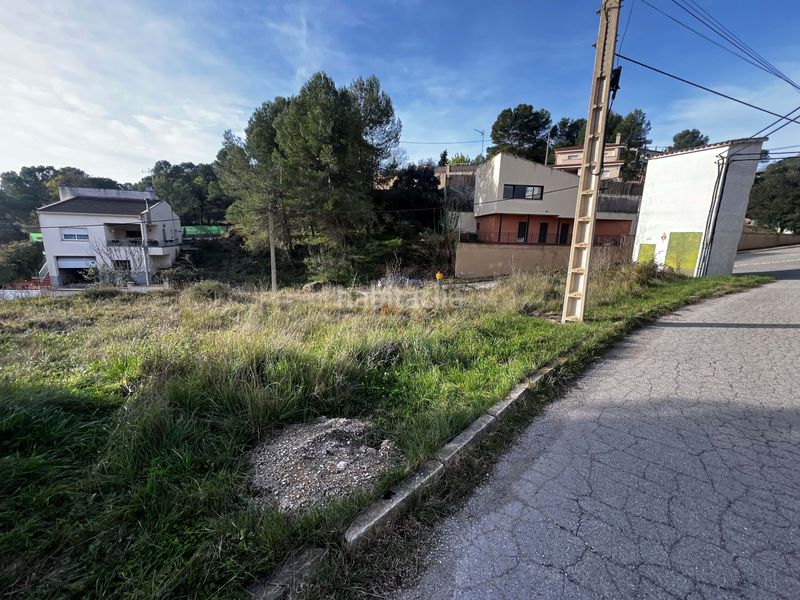Foto a571a2ff-d1d2-43c6-9f6d-6ddcc93c0b48. Terreny residencial a Bruc (El)