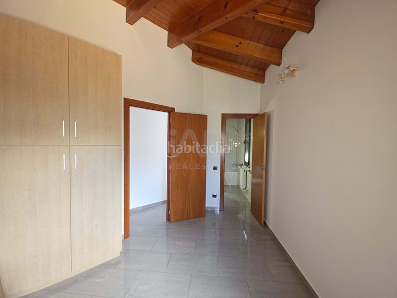 Foto 280c32fa-3342-4954-b288-a04b26c671f6. Casa amb calefacció piscina a Begues