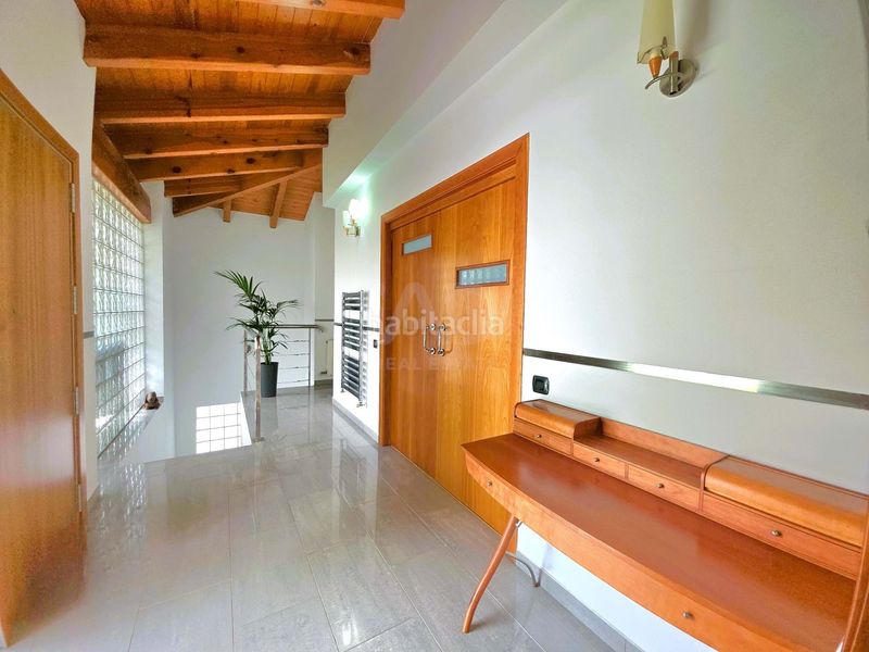 Foto b3eaba90-d01c-4067-9cb2-80572ec6dece. Casa amb calefacció piscina a Begues